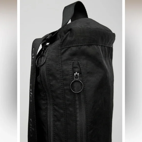 Alo Yoga Mat Bag - Picture 5 of 6